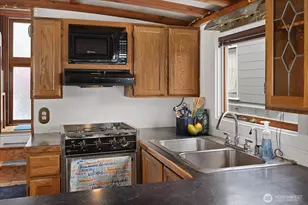 2143 N Northlake Way, Seattle, WA 98103 - Photo 12
