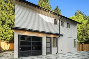 7064 Cleopatra Pl NW, Seattle, WA 98117 - Photo 2
