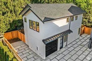 7064 Cleopatra Pl NW, Seattle, WA 98117 - Photo 24