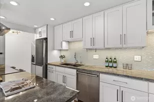733 Lake St S, Kirkland, WA 98033 - Photo 16