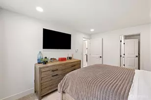 10813 NE 147th Ln, Bothell, WA 98011 - Photo 12