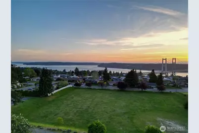 1310 N Heatherwood W, Tacoma, WA 98406 - Photo 30
