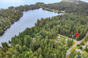 11222 Country Club Pl, Anderson Island, WA 98303 - Photo 38