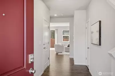 10730 188th Street E, Puyallup, WA 98374 - Photo 2