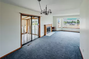 210 25th St NE, East Wenatchee, WA 98802 - Photo 14