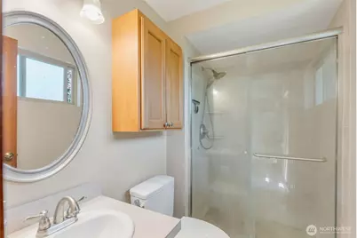 15733 SE 175th Place, Renton, WA 98058 - Photo 8