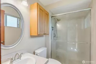 15733 SE 175th Pl, Renton, WA 98058 - Photo 8