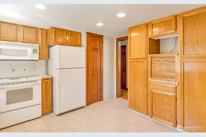 15733 SE 175th Place, Renton, WA 98058 - Photo 6