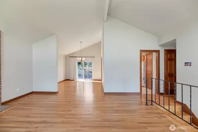15733 SE 175th Place, Renton, WA 98058 - Photo 4