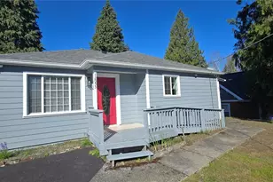 12053 70th Ave S, Seattle, WA 98178 - Photo 2