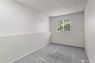 12423 NE 145th Pl, Kirkland, WA 98034 - Photo 16