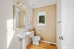 8218 126th Pl SE, Newcastle, WA 98056 - Photo 22