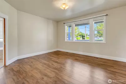 8802 S D Street, Tacoma, WA 98444 - Photo 16