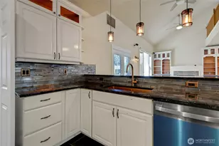 8802 S D St, Tacoma, WA 98444 - Photo 12