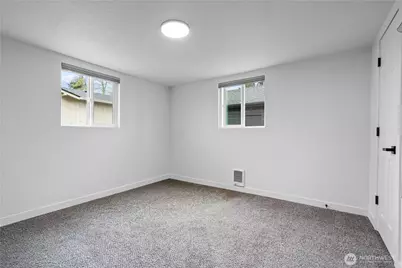 507 Violet Meadow Street S, Tacoma, WA 98444 - Photo 12