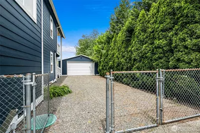 312 E Park Street, North Bend, WA 98045 - Photo 26