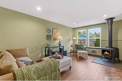 2120 185th Place SE, Bothell, WA 98012 - Photo 2