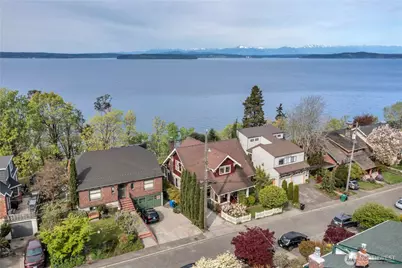 7229 Ledroit Court SW, Seattle, WA 98136 - Photo 2