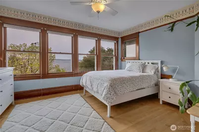 7229 Ledroit Court SW, Seattle, WA 98136 - Photo 14