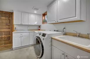 7229 Ledroit Ct SW, Seattle, WA 98136 - Photo 24
