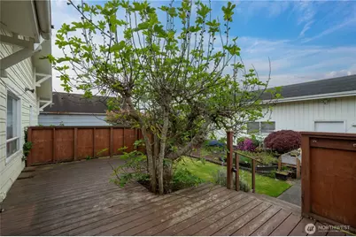 1106 W Wishkah Street, Aberdeen, WA 98520 - Photo 6