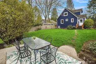 9213 25th Ave NE, Seattle, WA 98115 - Photo 4
