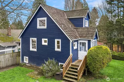 9213 25th Avenue NE, Seattle, WA 98115 - Photo 16