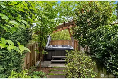 7044 50th Avenue NE, Seattle, WA 98115 - Photo 36