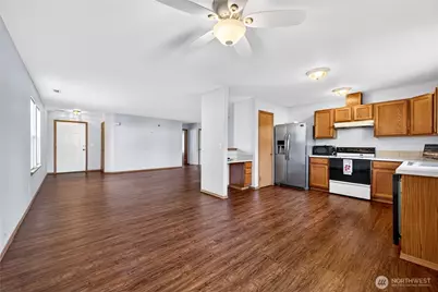 12205 135th Street E, Puyallup, WA 98374 - Photo 14