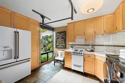 8627 Fauntlee Crest SW, Seattle, WA 98136 - Photo 34