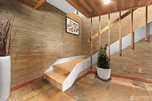 8627 Fauntlee Crest SW, Seattle, WA 98136 - Photo 28