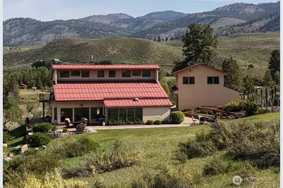15 Prospect Road, Winthrop, WA 98862 - Photo 4