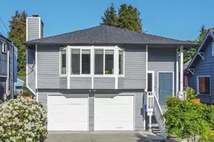 7338 23rd Ave NE, Seattle, WA 98115 - Photo 2