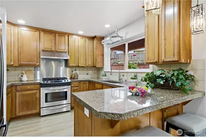 15410 Waynita Way NE, Bothell, WA 98011 - Photo 12