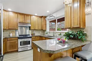 15410 Waynita Way NE, Bothell, WA 98011 - Photo 12