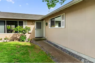 30312 10th Avenue S, Federal Way, WA 98003 - Photo 2