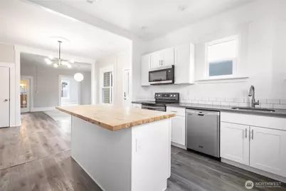 6753 14th Avenue NW, Seattle, WA 98117 - Photo 12
