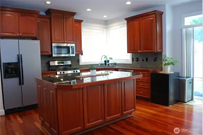 5304 151st Avenue Ct E, Sumner, WA 98390 - Photo 8