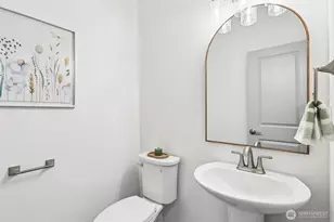 4051 E J St, Tacoma, WA 98404 - Photo 16