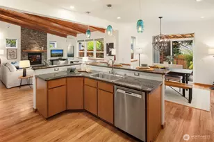 911 NW 59th St, Seattle, WA 98107 - Photo 10