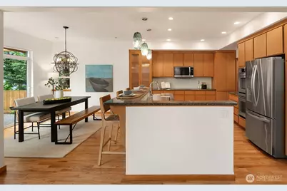 911 NW 59th Street, Seattle, WA 98107 - Photo 18
