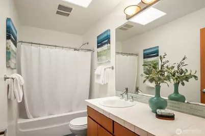 911 NW 59th Street, Seattle, WA 98107 - Photo 24