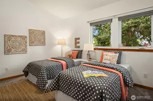 911 NW 59th St, Seattle, WA 98107 - Photo 26