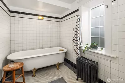 2519 31st Avenue S, Seattle, WA 98144 - Photo 32