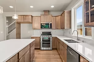 848 Bodie Street SE, Lacey, WA 98513 - Photo 10