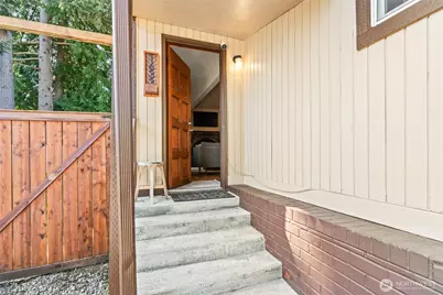 1633 NE Perkins Way, Shoreline, WA 98155 - Photo 2
