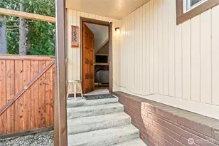 1633 NE Perkins Way, Shoreline, WA 98155 - Photo 2