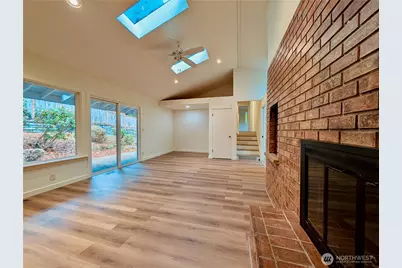 1135 147th Pl NE, Bellevue, WA 98007 - Photo 12