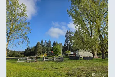 140 E Virgil Drive W, Allyn, WA 98524 - Photo 2