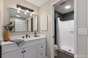 4511 Greenwood Ave N, Seattle, WA 98103 - Photo 20